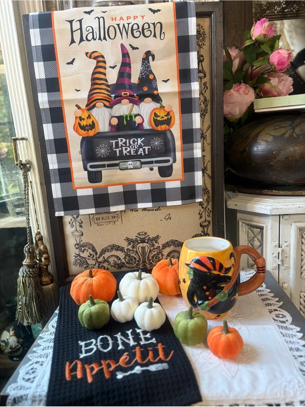 Halloween decor bundle